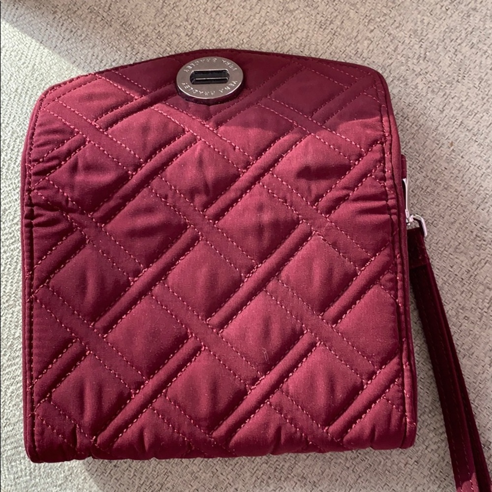 Vera Bradley - Wallet Wristlet - Picture 4 of 5